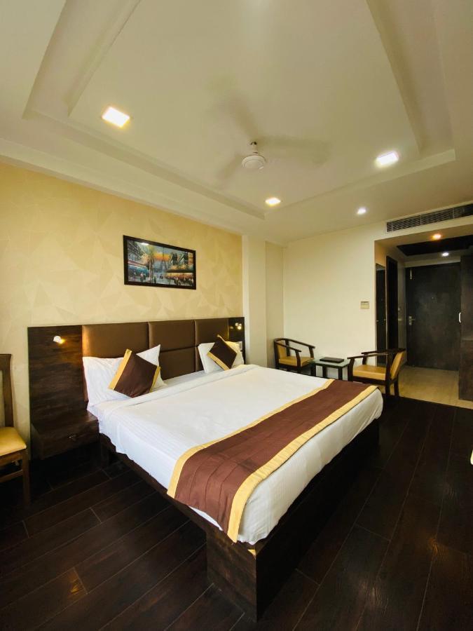 Hotel Ss Grandeur Lucknow Eksteriør billede