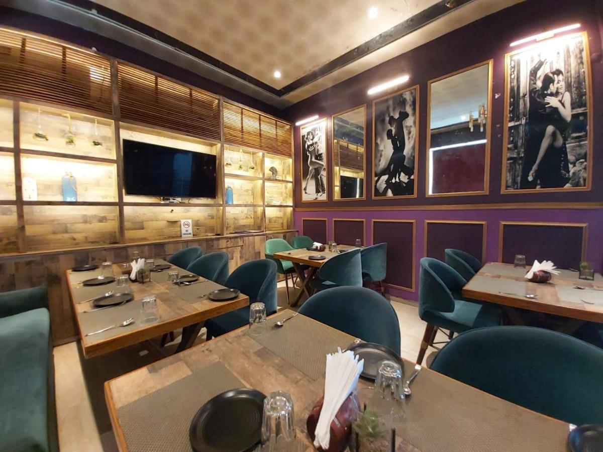 Hotel Ss Grandeur Lucknow Eksteriør billede